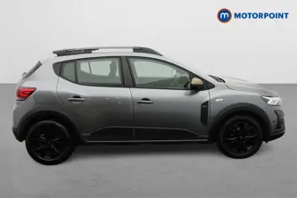 Dacia Sandero Stepway Extreme Manual Petrol Hatchback - Stock Number (1674729) - Drivers side