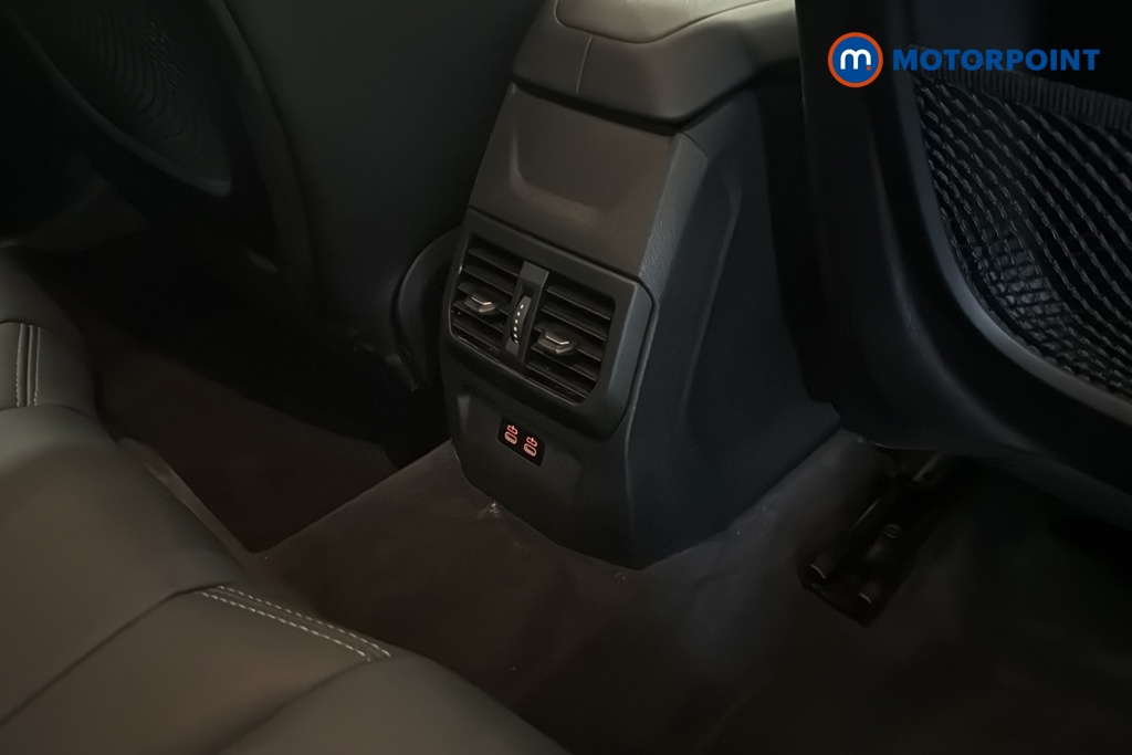 BMW 1 Series Sport Manual Petrol Hatchback - Stock Number (1675444) - 28th supplementary image