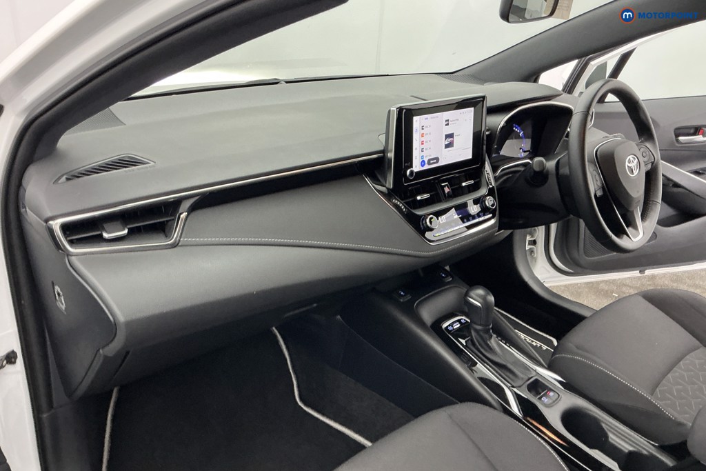 Toyota Corolla Icon Tech Automatic Petrol-Electric Hybrid Hatchback - Stock Number (1675717) - 9th supplementary image