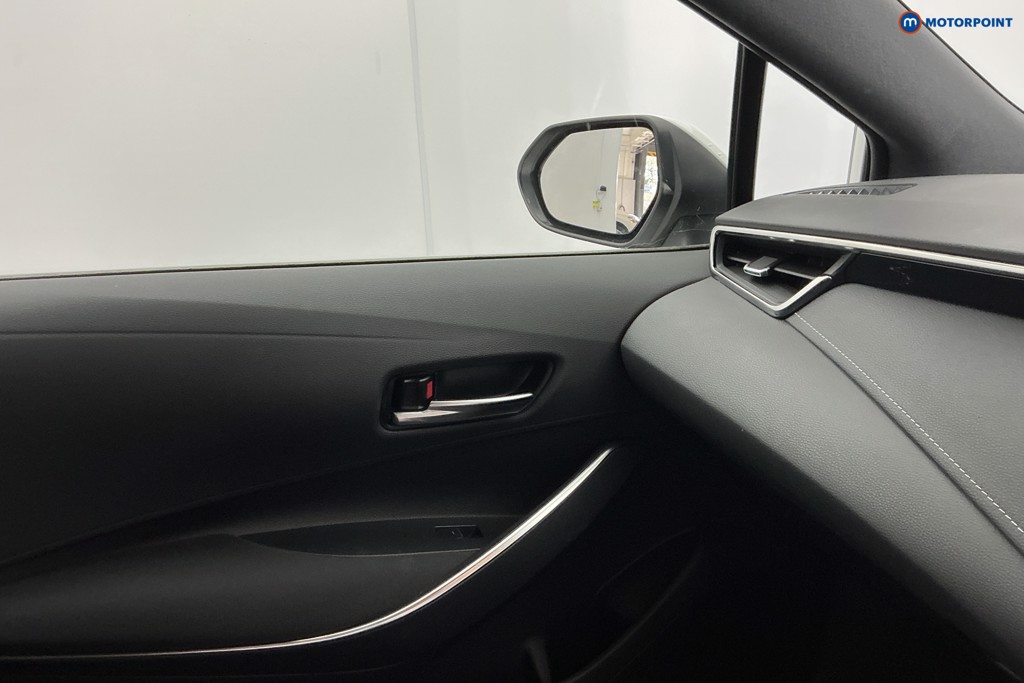 Toyota Corolla Icon Tech Automatic Petrol-Electric Hybrid Hatchback - Stock Number (1675717) - 20th supplementary image