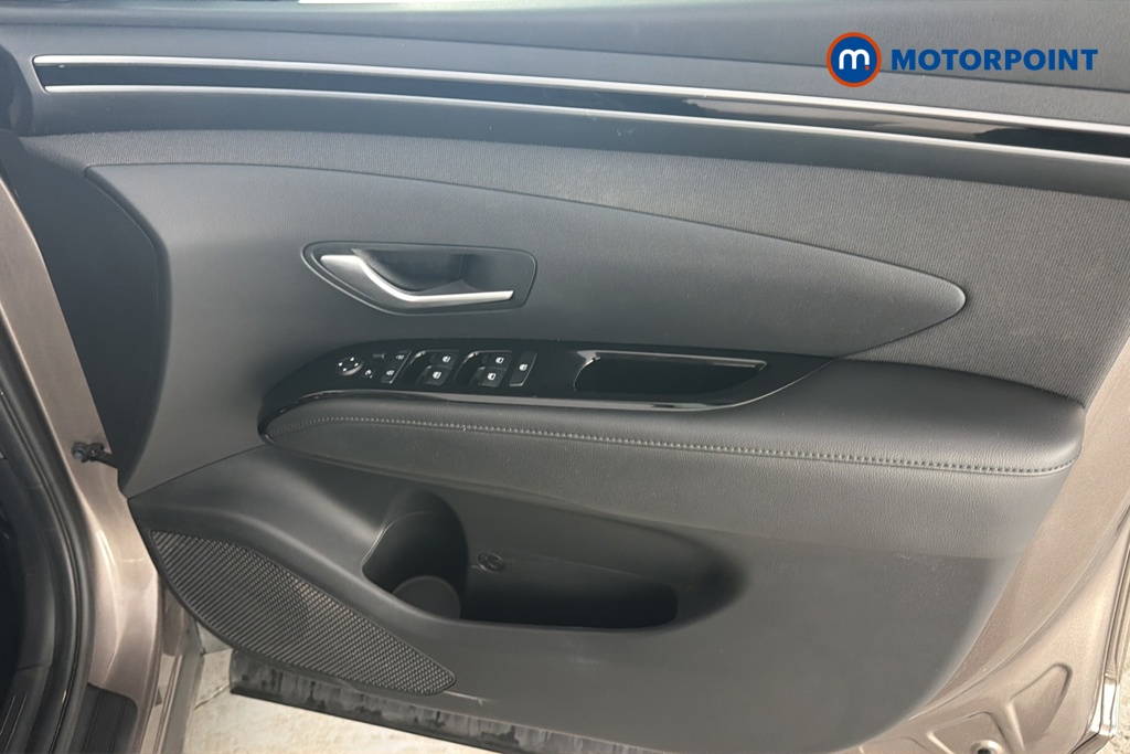 Hyundai Tucson Se Connect Manual Petrol SUV - Stock Number (1676524) - 18th supplementary image