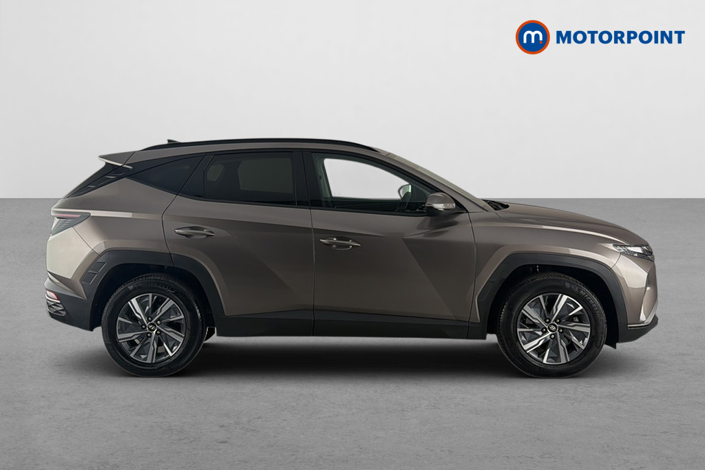 Hyundai Tucson Se Connect Manual Petrol SUV - Stock Number (1676524) - Passenger side
