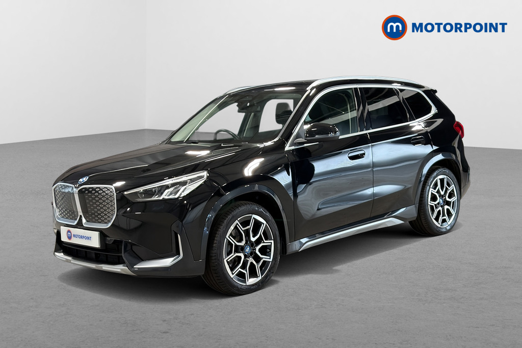 BMW IX1 Xline Automatic Electric SUV - Stock Number (1676733) - Passenger side front corner