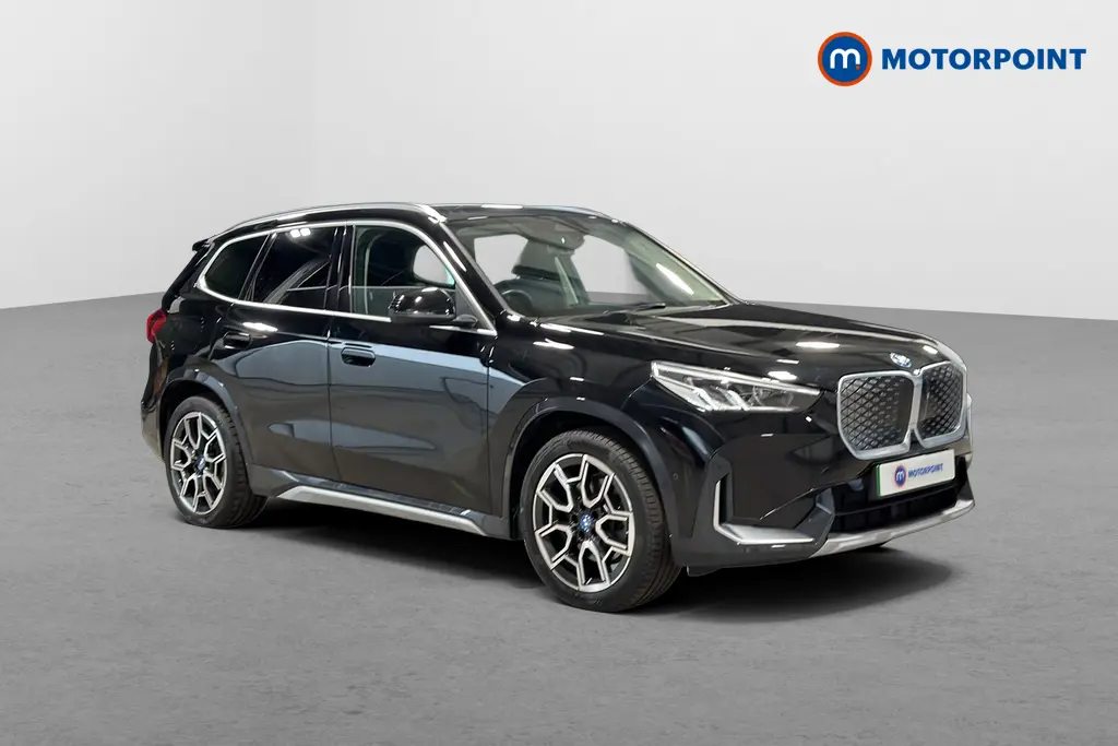 2025 BMW iX1