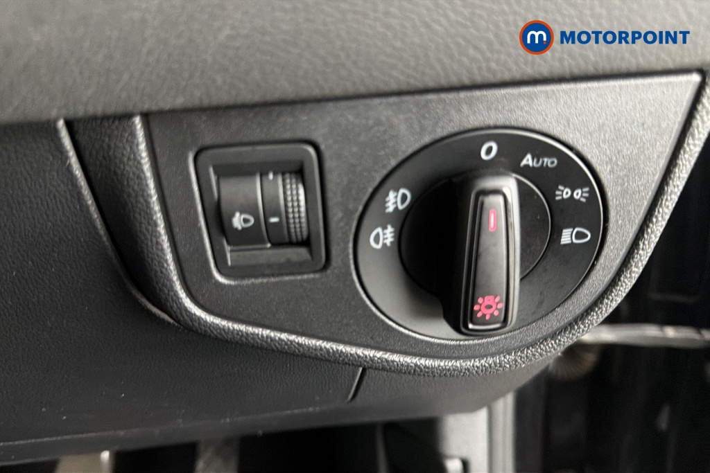 Volkswagen Polo Match Manual Petrol Hatchback - Stock Number (1676970) - 11th supplementary image