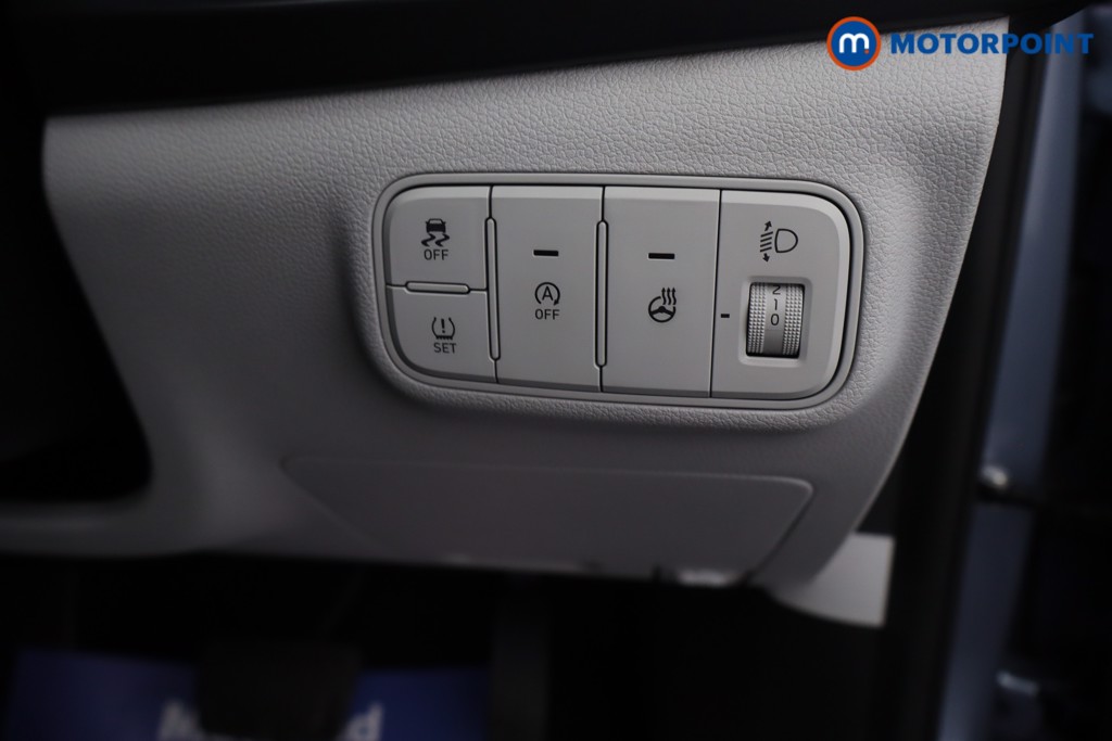 Hyundai I20 Tech Line Automatic Petrol Hatchback - Stock Number (1677451) - 7th supplementary image