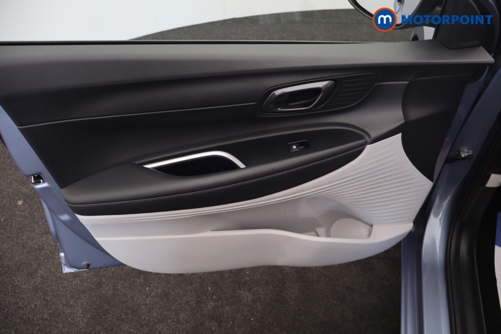 Hyundai I20 Tech Line Automatic Petrol Hatchback - Stock Number (1677451) - 38th supplementary image