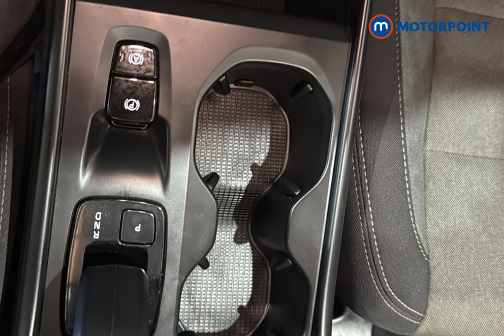 Volvo Xc40 Core Automatic Petrol SUV - Stock Number (1677644) - 16th supplementary image