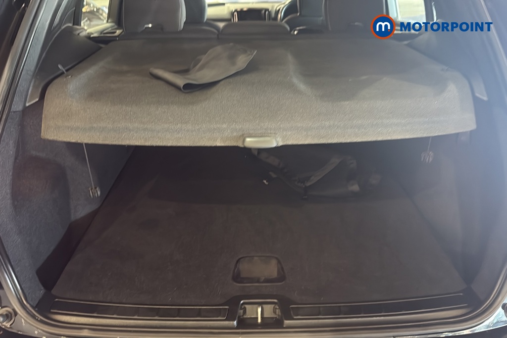 Volvo Xc40 Core Automatic Petrol SUV - Stock Number (1677644) - 30th supplementary image