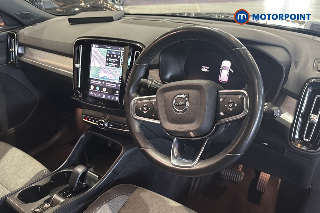 Volvo Xc40 Core Automatic Petrol SUV - Stock Number (1677644) - 1st supplementary image