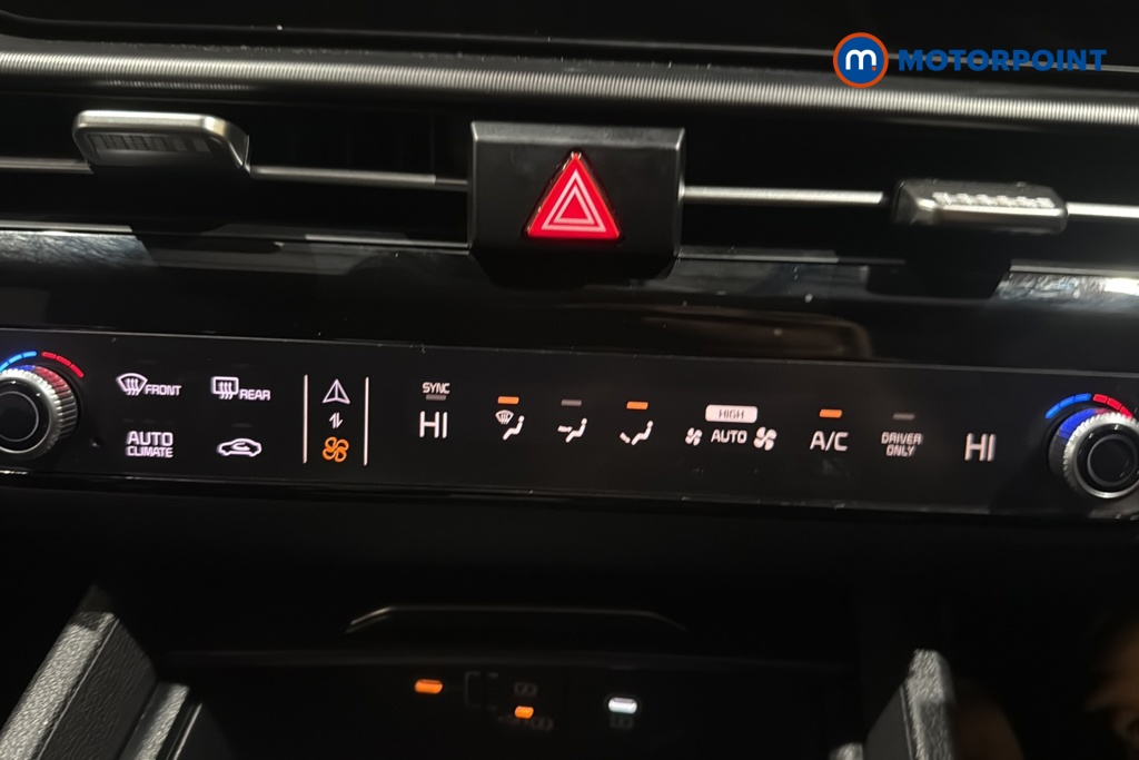 KIA Sportage Gt-Line Automatic Petrol-Electric Hybrid SUV - Stock Number (1678256) - 9th supplementary image