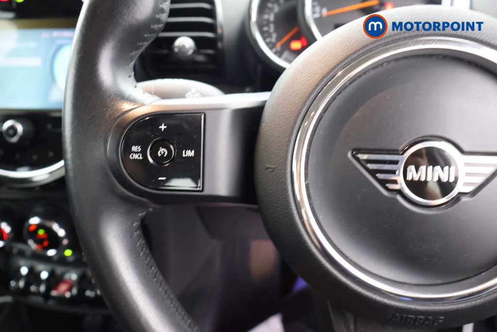 Mini Clubman Cooper Classic Automatic Petrol Estate - Stock Number (1678389) - 2nd supplementary image