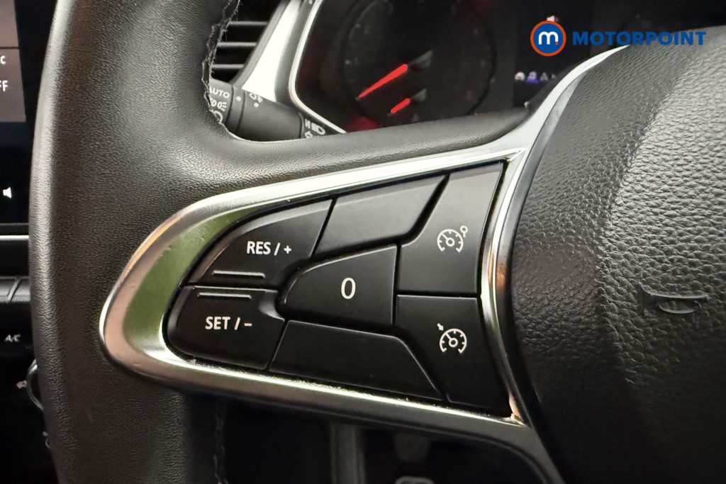 Renault Captur Iconic Manual Petrol SUV - Stock Number (1678396) - 14th supplementary image