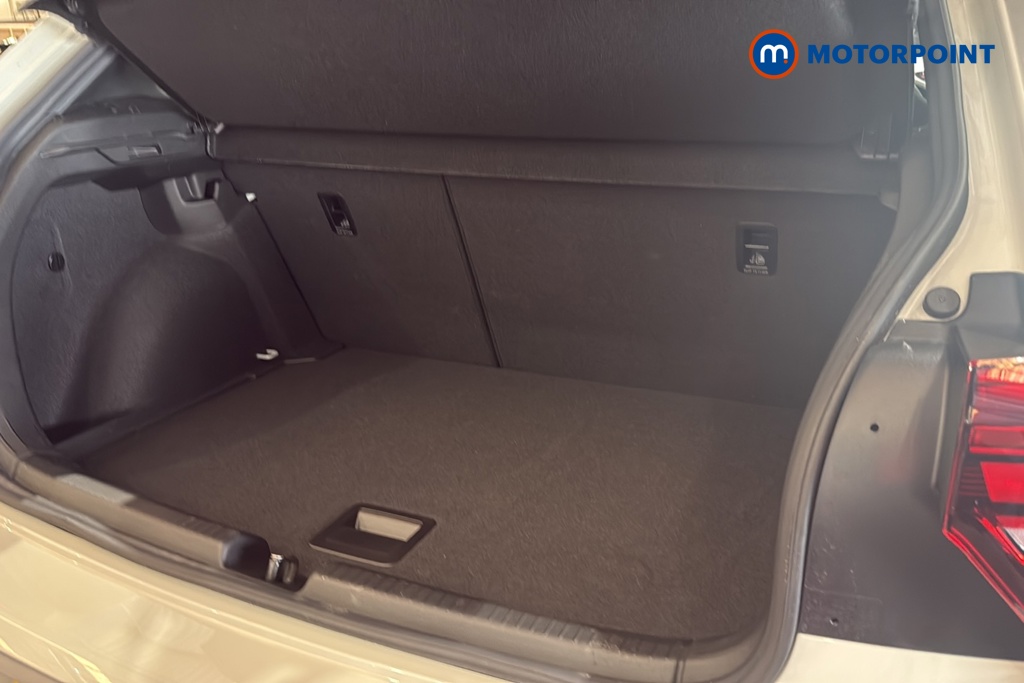 Volkswagen Polo R-Line Automatic Petrol Hatchback - Stock Number (1679062) - 30th supplementary image