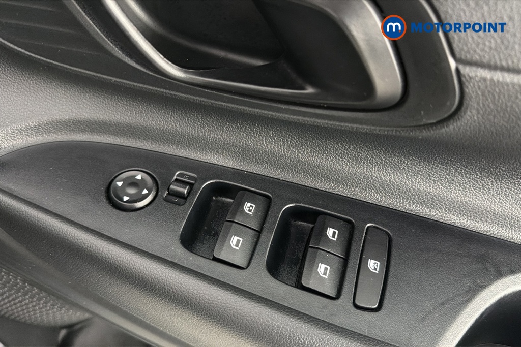 Hyundai I20 Advance Automatic Petrol Hatchback - Stock Number (1679207) - 19th supplementary image