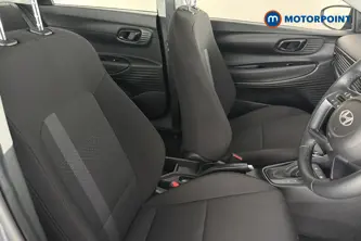 Hyundai I20 Advance Automatic Petrol Hatchback - Stock Number (1679207) - 22nd supplementary image
