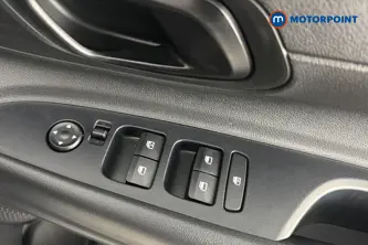 Hyundai I20 Advance Automatic Petrol Hatchback - Stock Number (1679209) - 19th supplementary image
