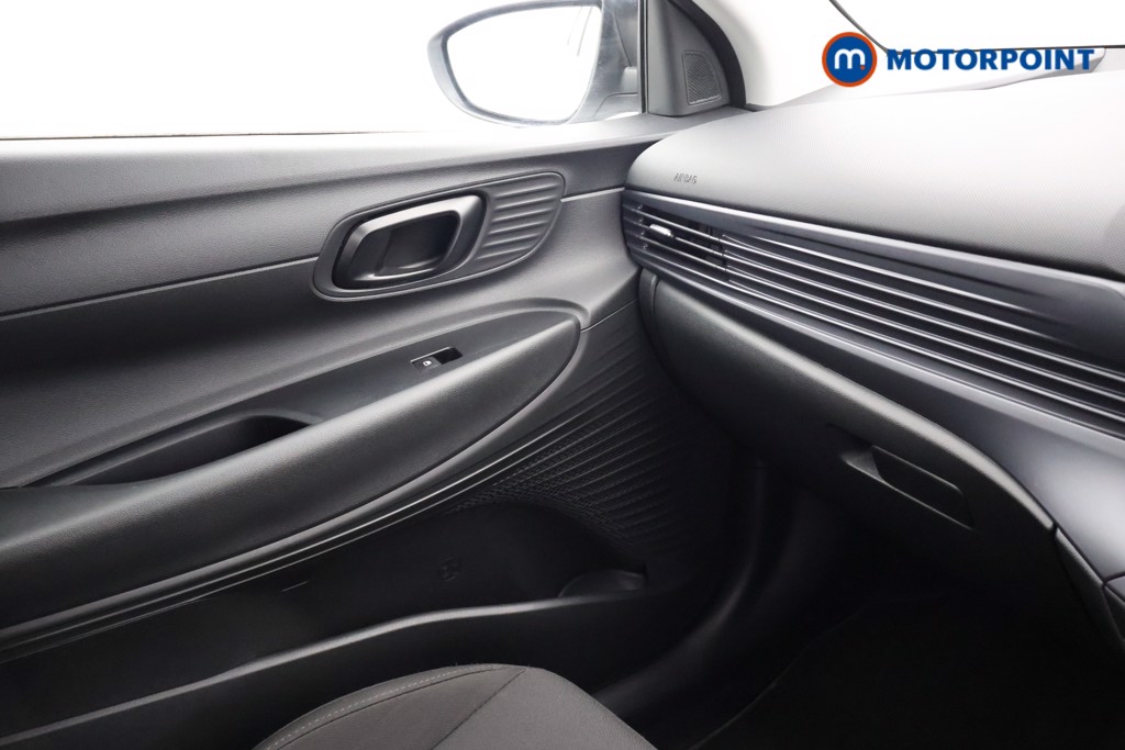 Hyundai I20 Advance Automatic Petrol Hatchback - Stock Number (1679224) - 15th supplementary image