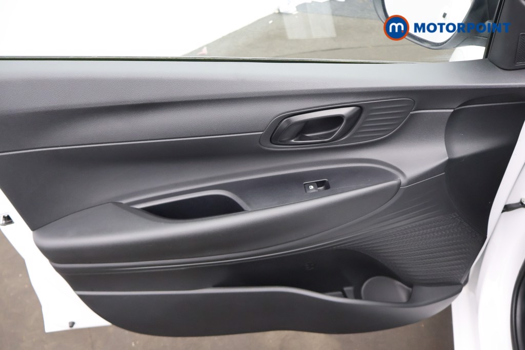 Hyundai I20 Advance Automatic Petrol Hatchback - Stock Number (1679224) - 27th supplementary image