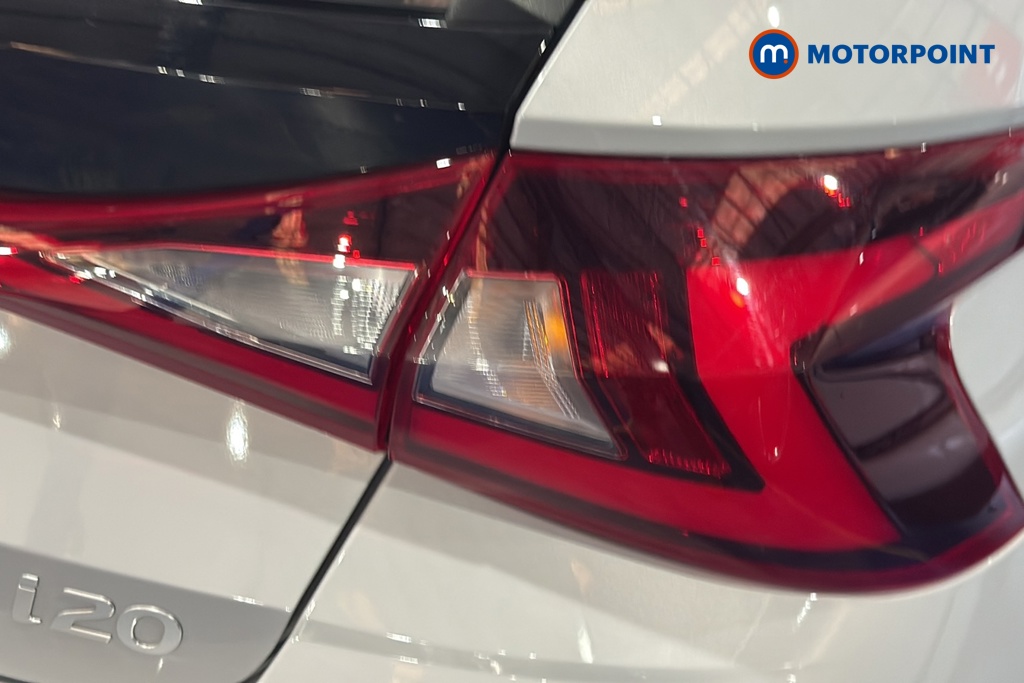 Hyundai I20 Advance Automatic Petrol Hatchback - Stock Number (1679229) - 36th supplementary image