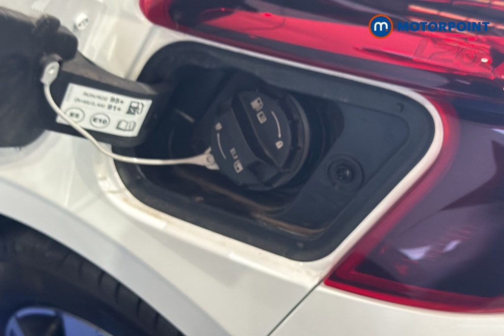 Hyundai I20 Advance Automatic Petrol Hatchback - Stock Number (1679245) - 41st supplementary image
