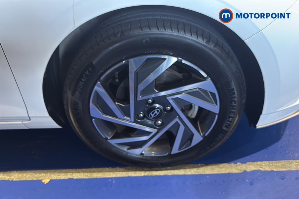 Hyundai I20 Advance Automatic Petrol Hatchback - Stock Number (1679245) - 47th supplementary image