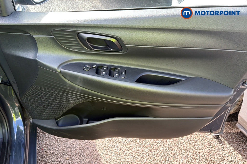 Hyundai I20 Advance Automatic Petrol Hatchback - Stock Number (1679266) - 18th supplementary image