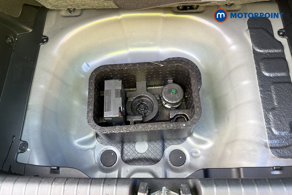 Hyundai I20 Advance Automatic Petrol Hatchback - Stock Number (1679266) - 33rd supplementary image