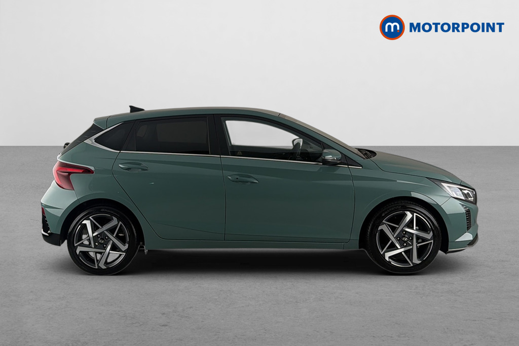 Hyundai I20 Tech Line Automatic Petrol Hatchback - Stock Number (1679299) - Passenger side