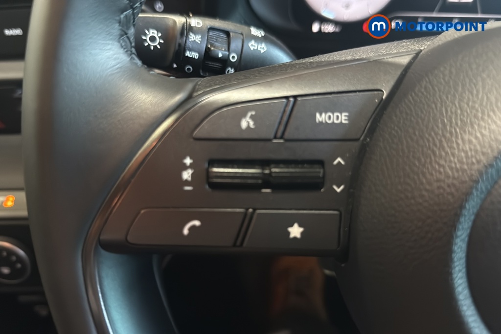 Hyundai I20 Advance Automatic Petrol Hatchback - Stock Number (1679303) - 4th supplementary image