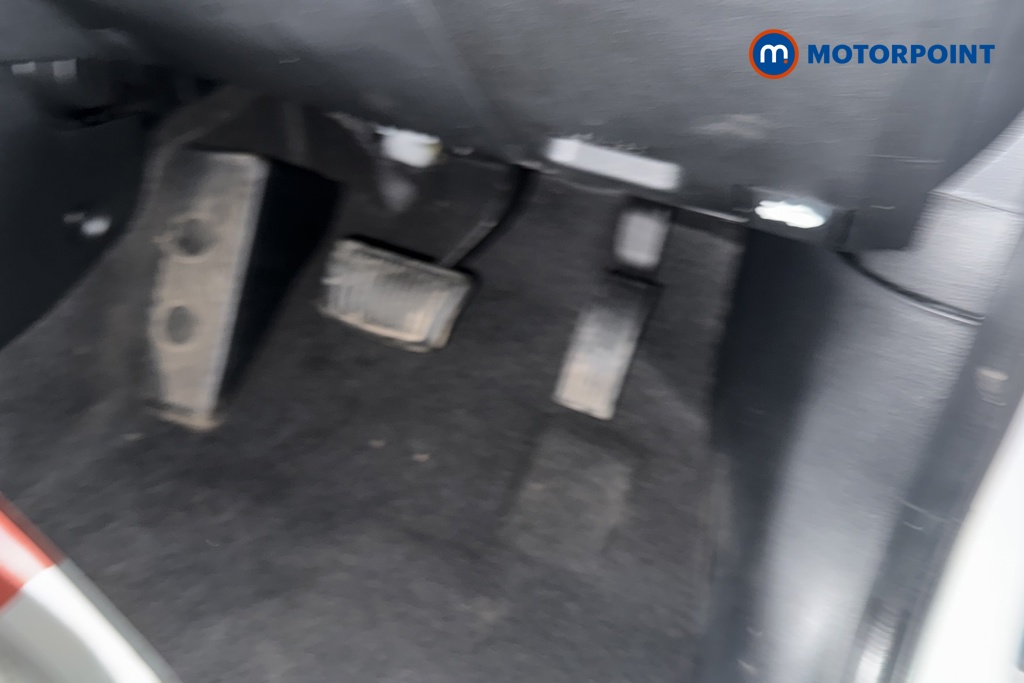 Hyundai I20 Advance Automatic Petrol Hatchback - Stock Number (1679303) - 24th supplementary image
