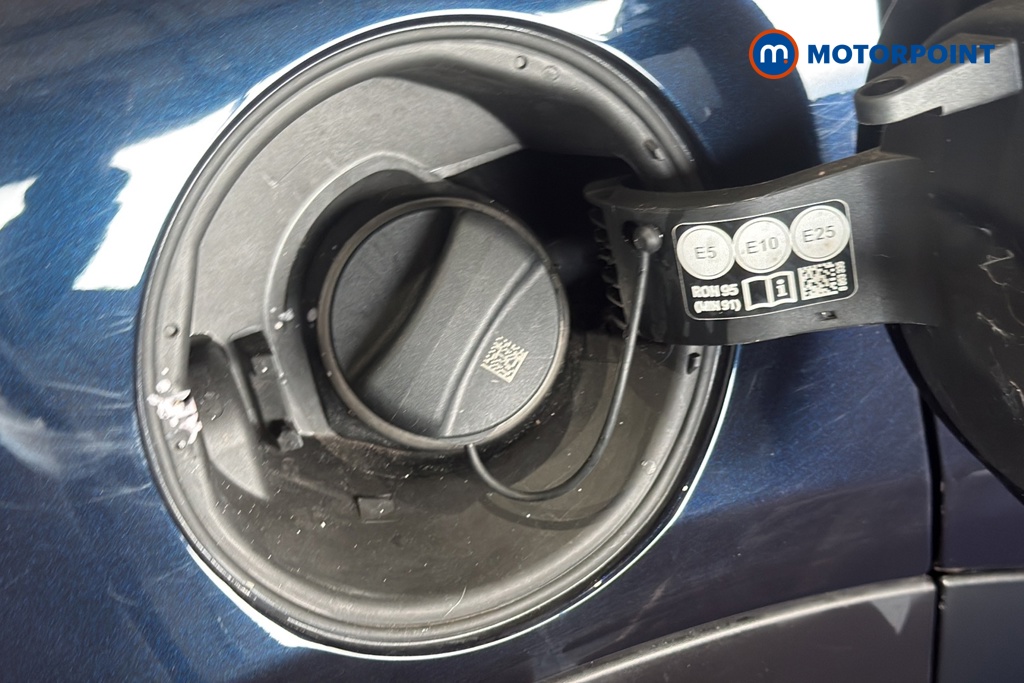 Mini Hatchback Cooper Exclusive Automatic Petrol Hatchback - Stock Number (1679748) - 41st supplementary image