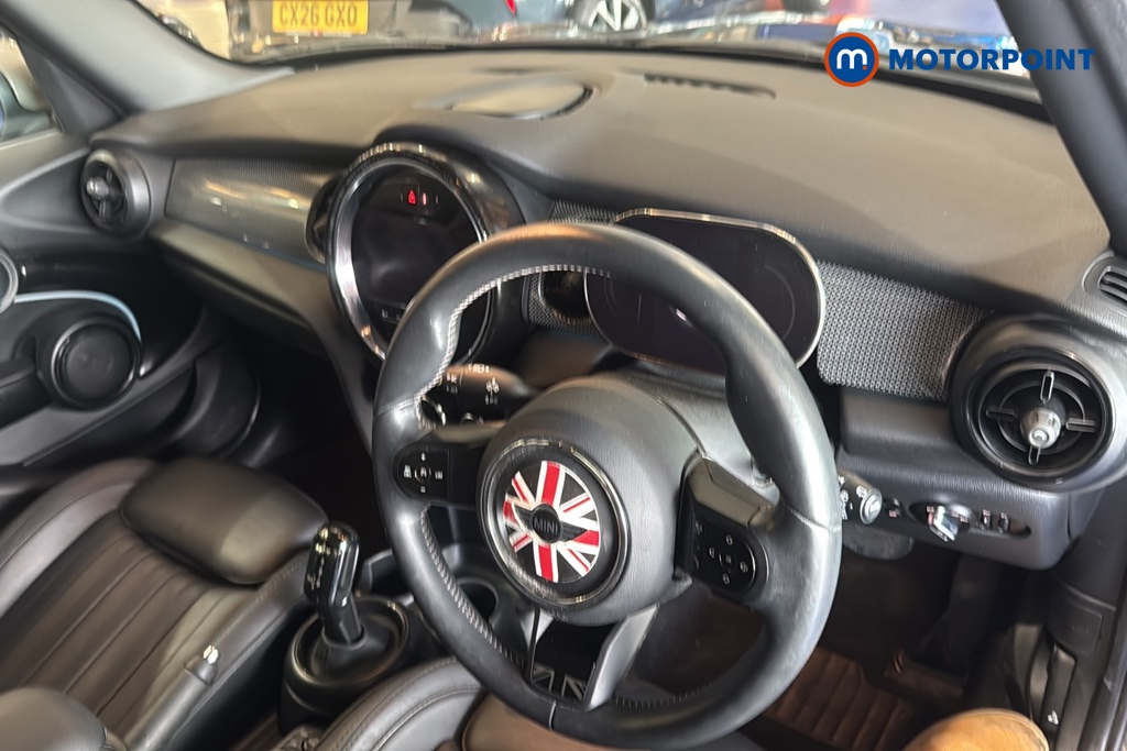 Mini Hatchback Cooper Exclusive Automatic Petrol Hatchback - Stock Number (1679748) - 1st supplementary image