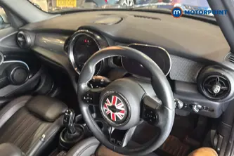 Mini Hatchback Cooper Exclusive Automatic Petrol Hatchback - Stock Number (1679748) - 1st supplementary image