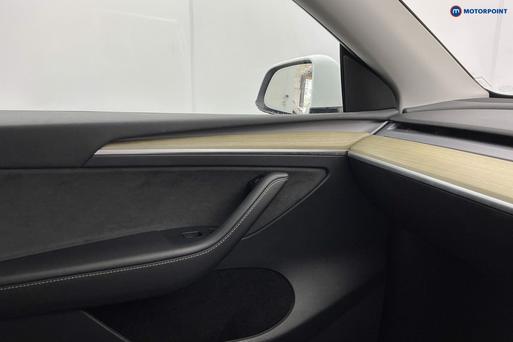 Tesla Model Y Rwd 5Dr Auto Automatic Electric SUV - Stock Number (1679775) - 19th supplementary image