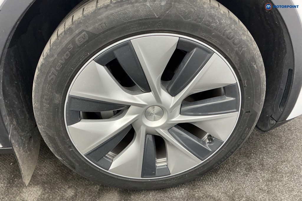 Tesla Model Y Rwd 5Dr Auto Automatic Electric SUV - Stock Number (1679775) - 33rd supplementary image
