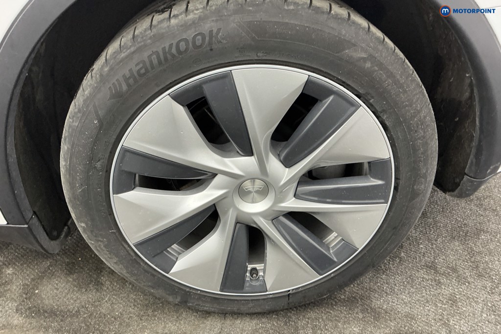 Tesla Model Y Rwd 5Dr Auto Automatic Electric SUV - Stock Number (1679775) - 35th supplementary image