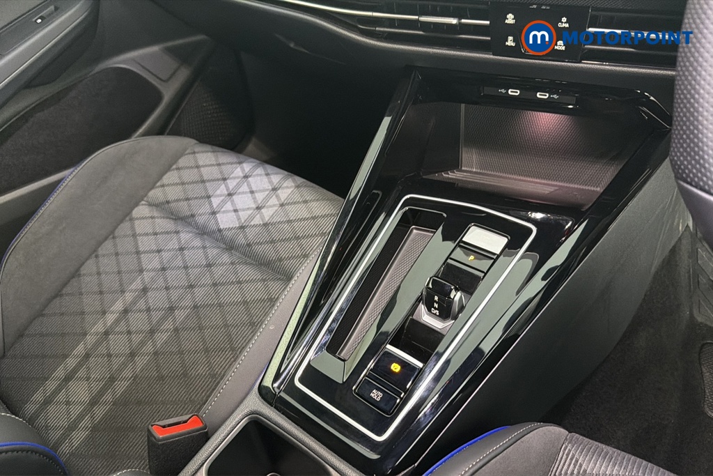 Volkswagen Golf R-Line Automatic Petrol Hatchback - Stock Number (1680210) - 15th supplementary image