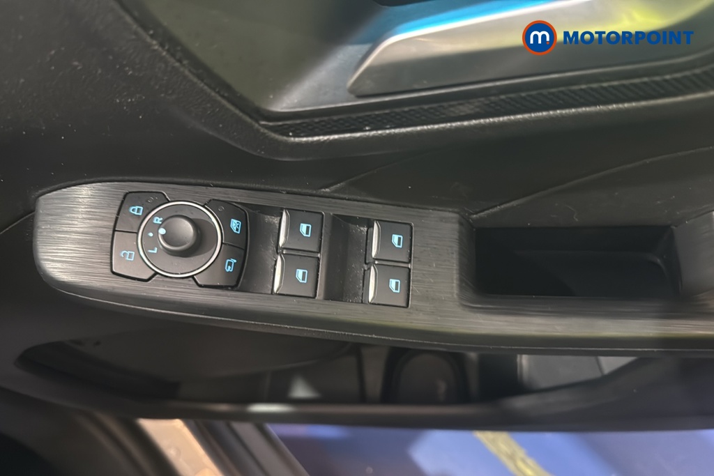 Ford Kuga St-Line Edition Automatic Petrol Plug-In Hybrid SUV - Stock Number (1680431) - 19th supplementary image
