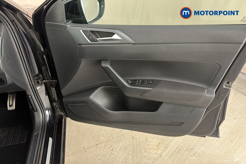 Volkswagen Taigo R-Line Automatic Petrol SUV - Stock Number (1681208) - 18th supplementary image
