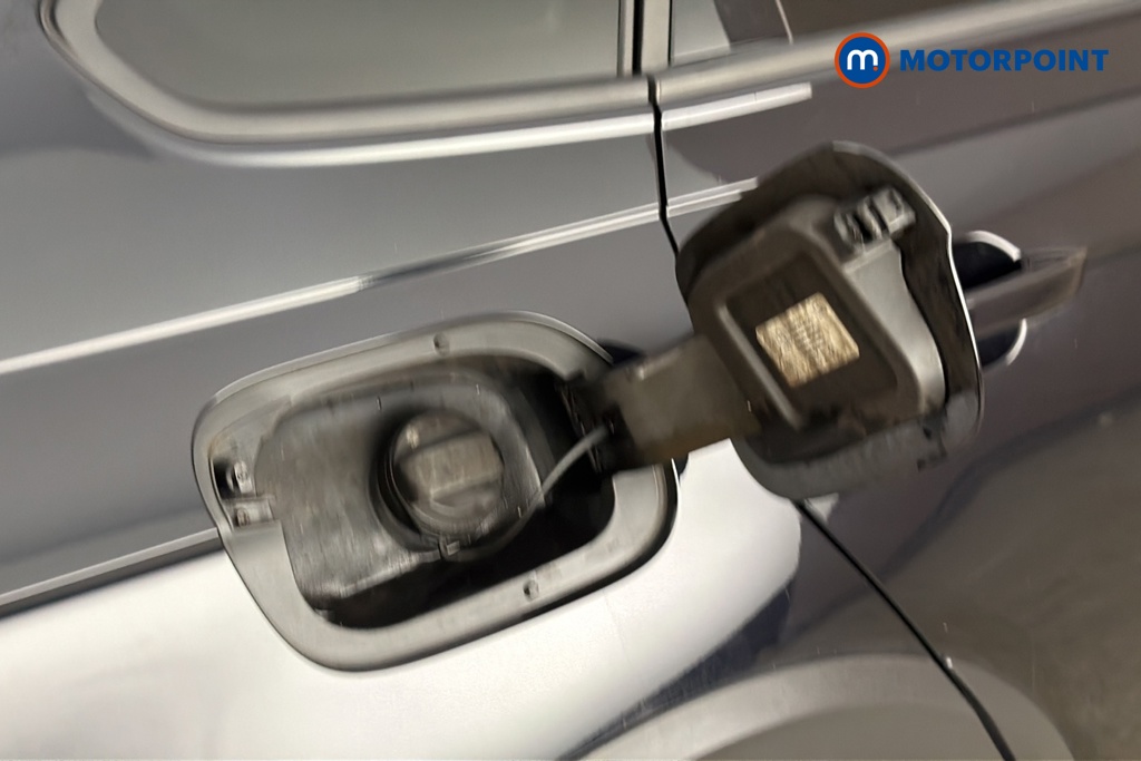 Volkswagen Taigo R-Line Automatic Petrol SUV - Stock Number (1681208) - 41st supplementary image