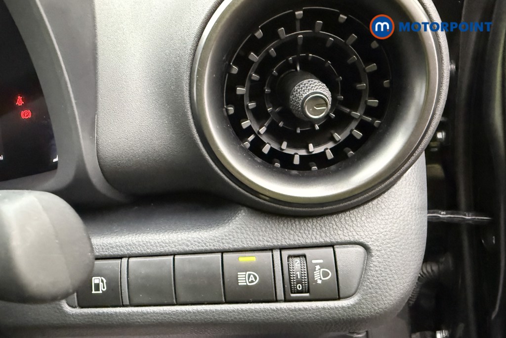 Toyota C-Hr Icon Automatic Petrol-Electric Hybrid SUV - Stock Number (1681245) - 33rd supplementary image