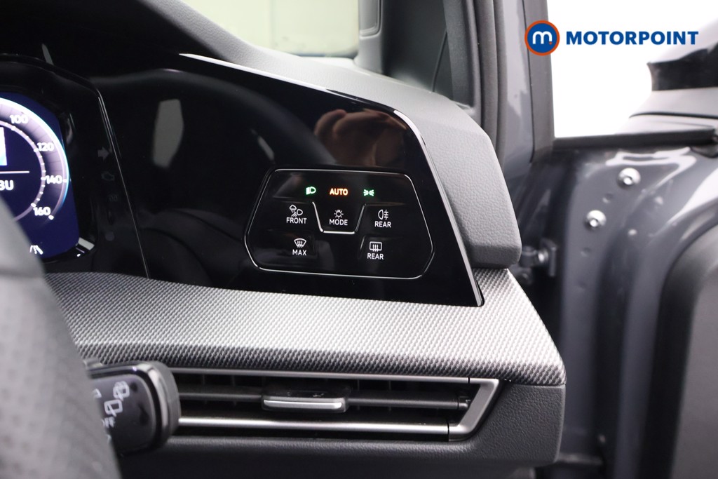 Volkswagen Golf Black Edition Automatic Petrol Hatchback - Stock Number (1681449) - 11th supplementary image