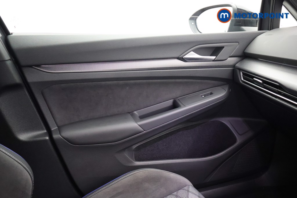 Volkswagen Golf Black Edition Automatic Petrol Hatchback - Stock Number (1681449) - 17th supplementary image