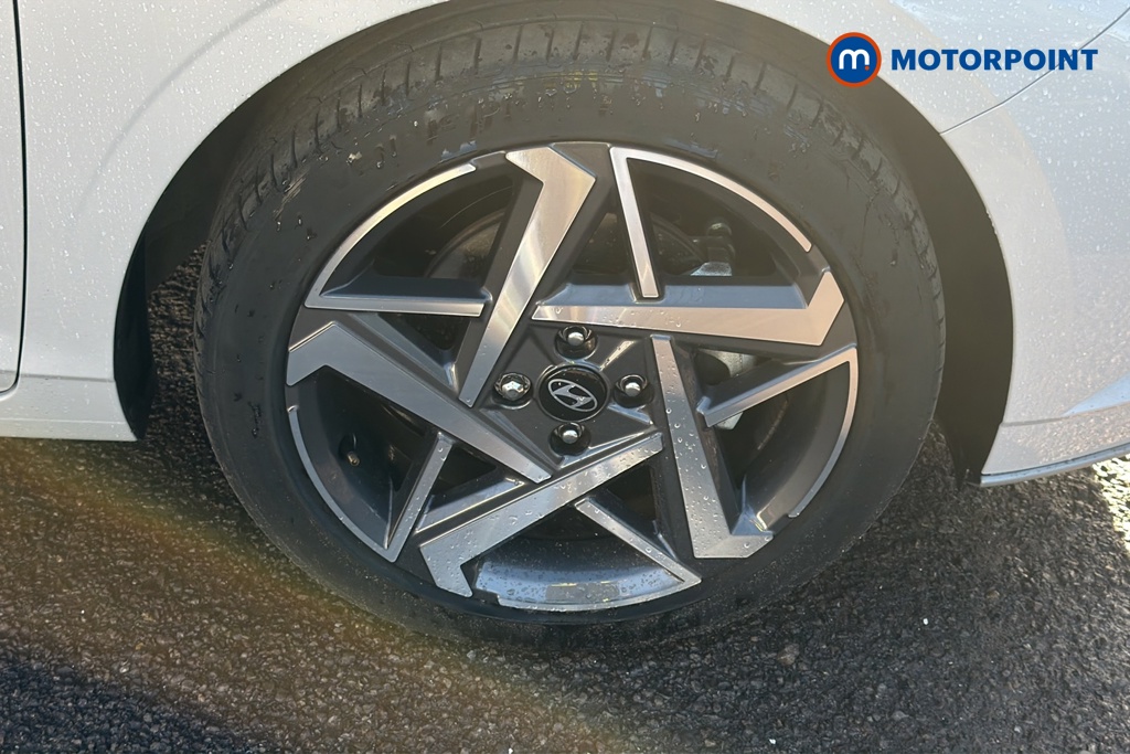 Hyundai I20 Tech Line Automatic Petrol Hatchback - Stock Number (1681499) - 47th supplementary image