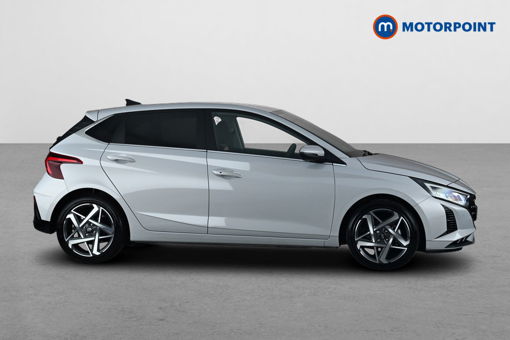 Hyundai I20 Tech Line Automatic Petrol Hatchback - Stock Number (1681499) - Passenger side
