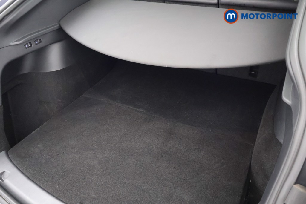 Tesla Model Y Long Range Automatic Electric SUV - Stock Number (1681686) - 25th supplementary image