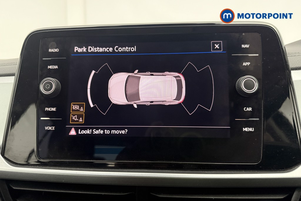 Volkswagen T-Roc Life Manual Petrol SUV - Stock Number (1681774) - 3rd supplementary image
