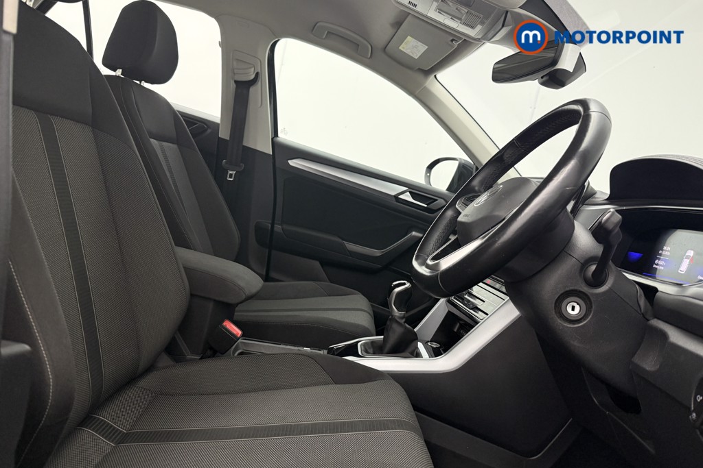 Volkswagen T-Roc Life Manual Petrol SUV - Stock Number (1681774) - 7th supplementary image