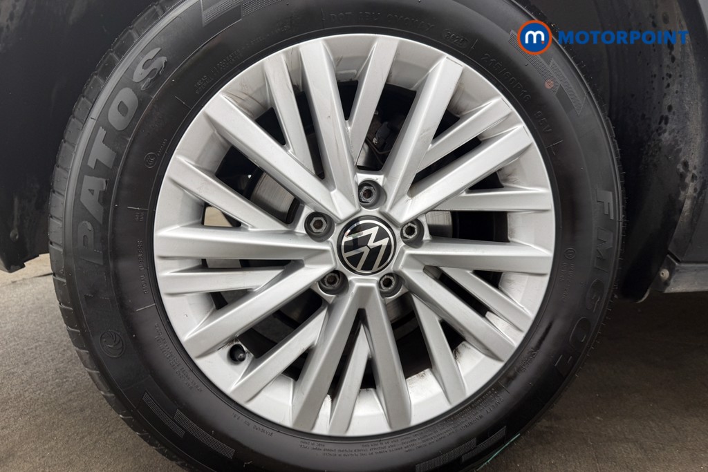 Volkswagen T-Roc Life Manual Petrol SUV - Stock Number (1681774) - 9th supplementary image